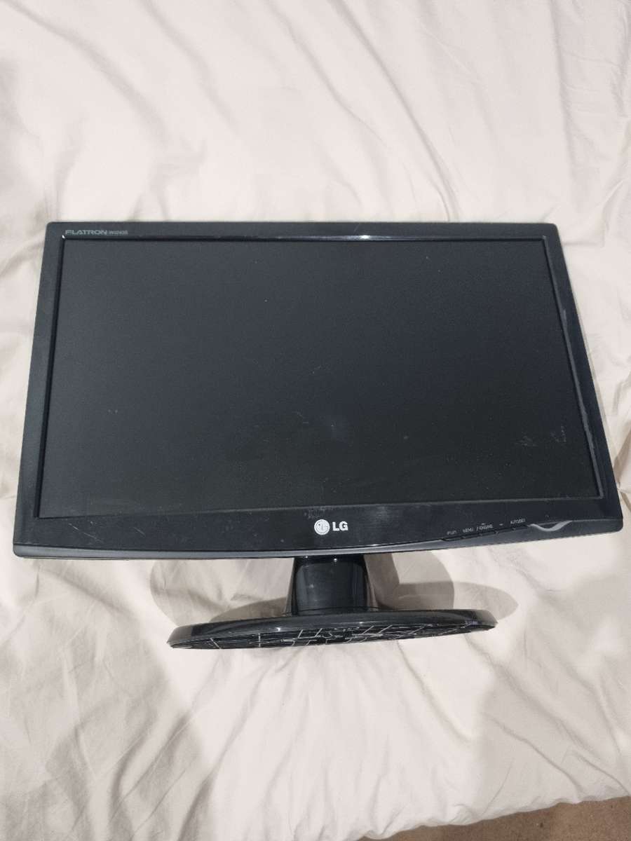 LG Flatron 22` Monitor