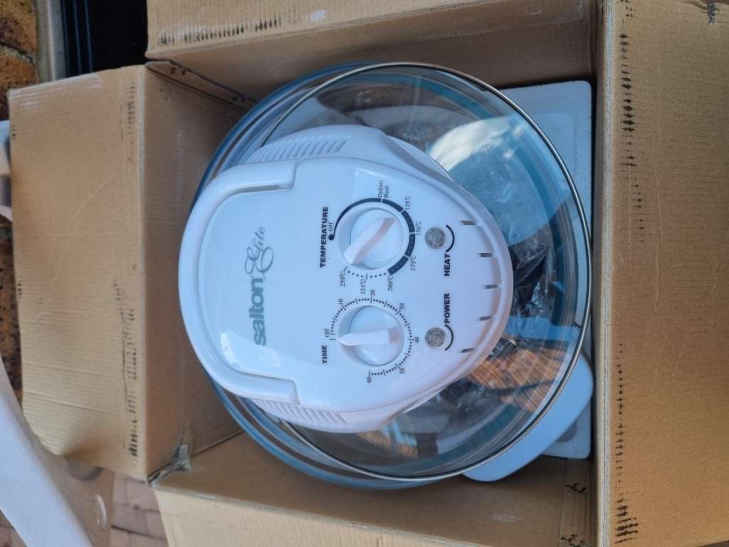 Salton 12L Convection Oven