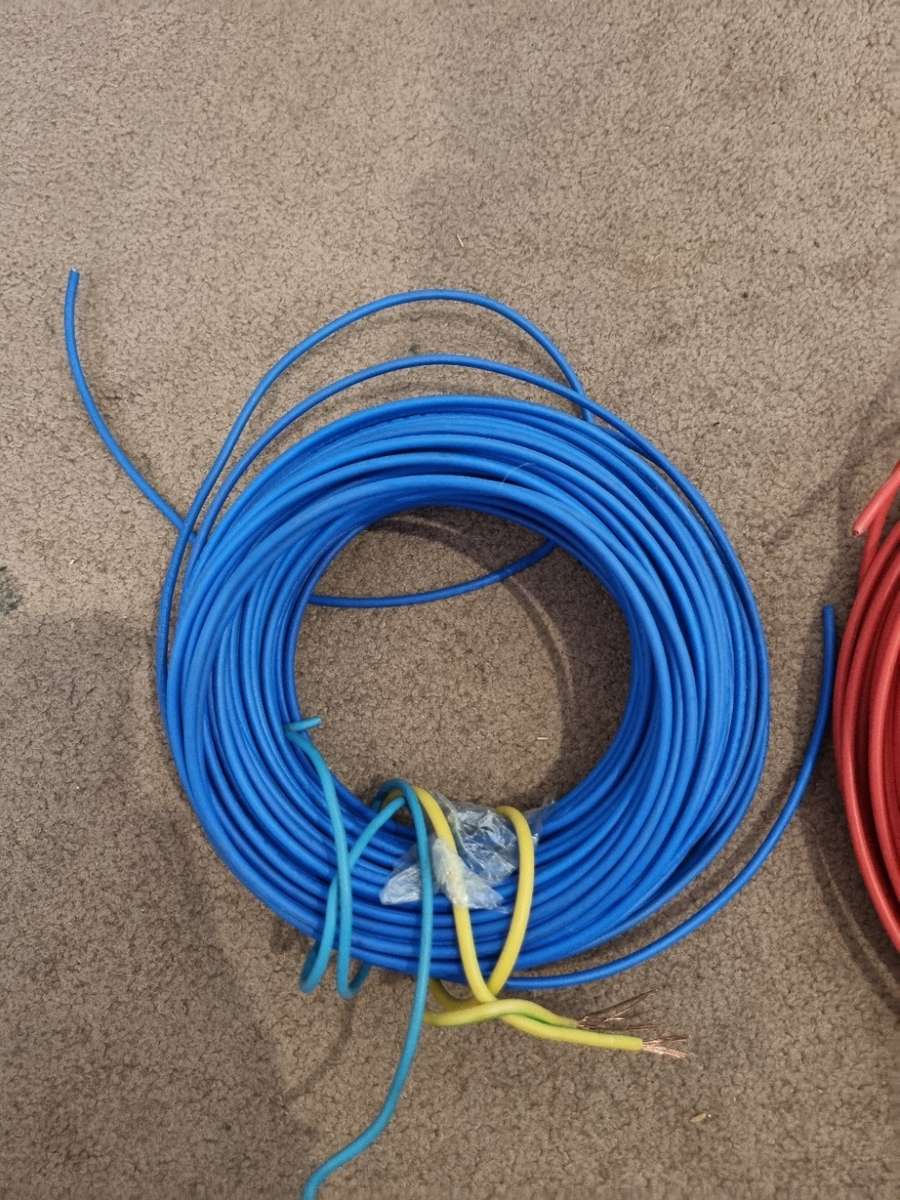 Home Electrical cable - red and Blue