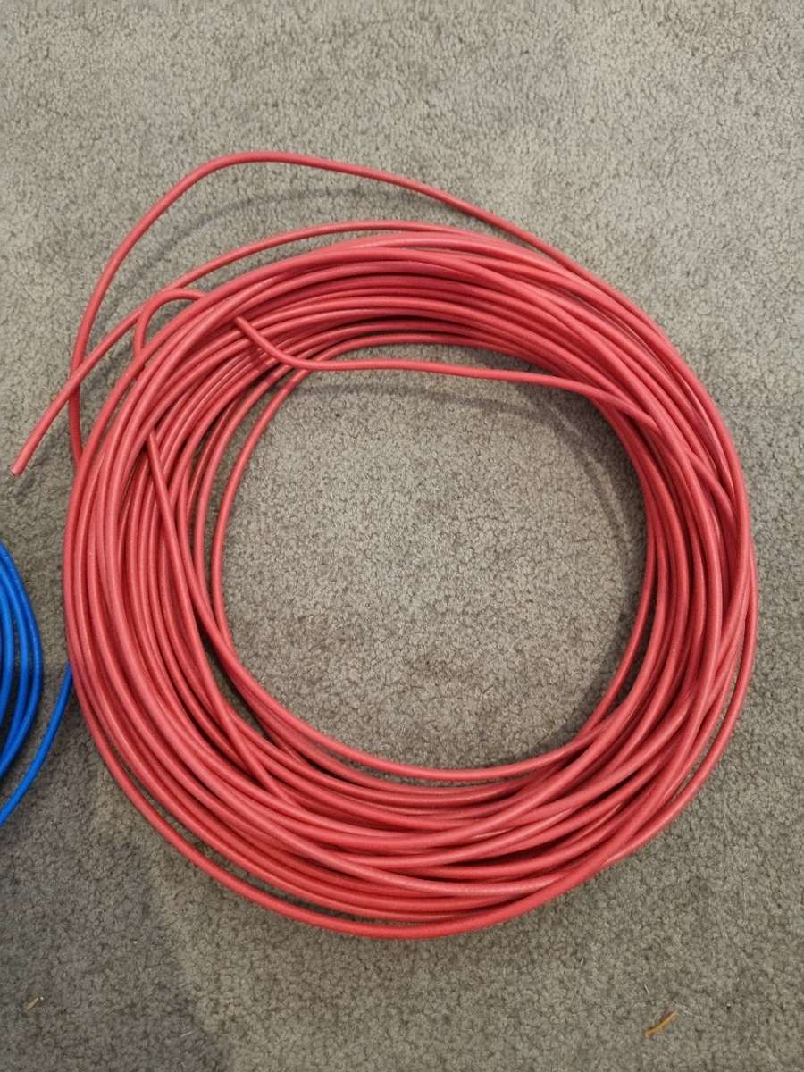 Home Electrical cable - red and Blue