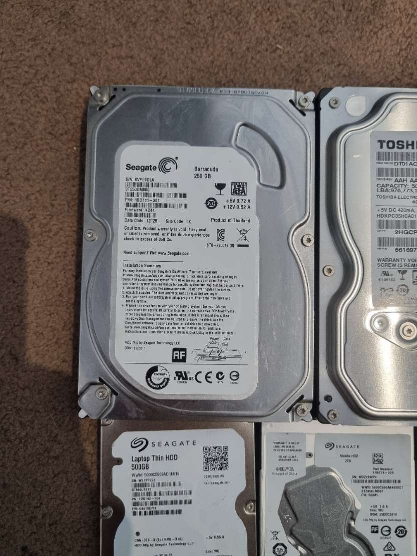 lot of 9 Laptop and Desktop Hard Drives and SSD