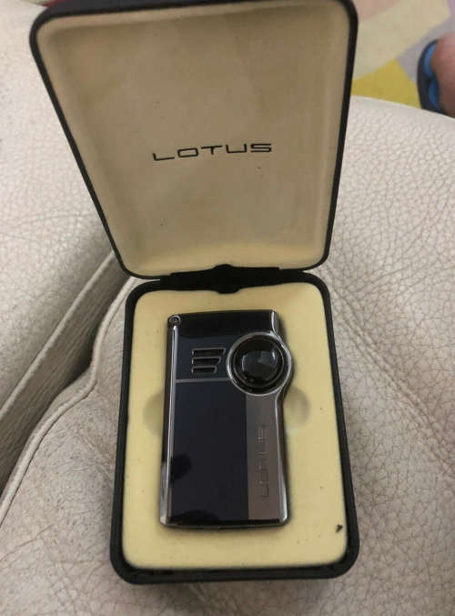 Lotus Dual Flame Cigar Lighter
