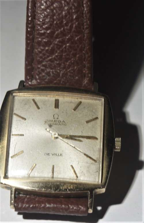 OMEGA GENTS VINTAGE SQUARE FACED WATCH
