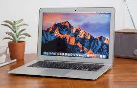 ULTIMATE 2017 ORIGINAL APPLE MACBOOK AIR i5*128GB SSD*8GB RAM IN EXCELLENT CONDITION