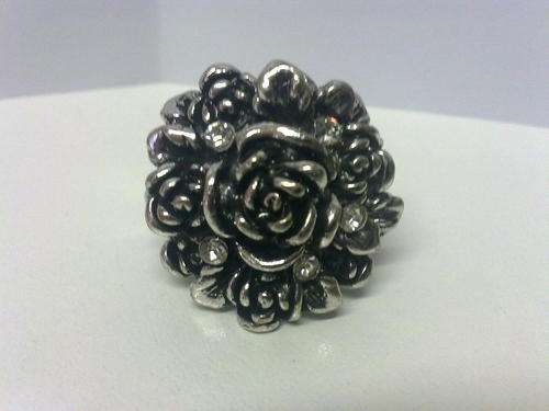 Beautiful Antique Diamante Rose Ring