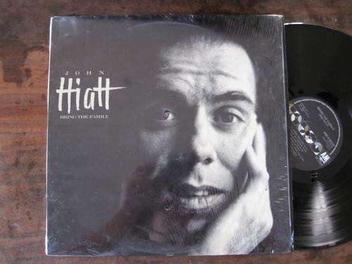JOHN HIATT - BRING THE FAMILY - RSA VG+ /VG+