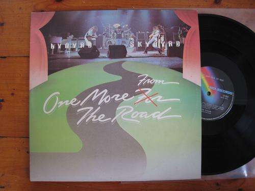 LYNYRD SKYNYRD - ONE MORE FROM THE ROAD - UK VG+ / VG+ 2 LP GATEFOLD