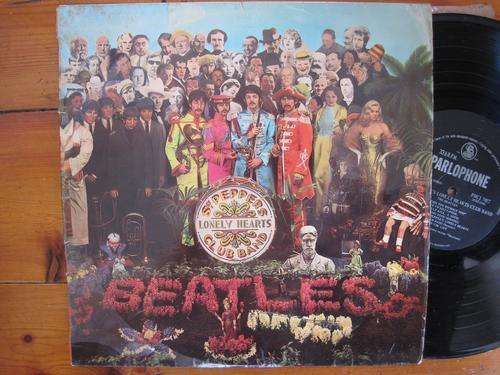 THE BEATLES - SGT. PEPPERS LONELY HEARTS CLUB BAND -RSA VG /VG+