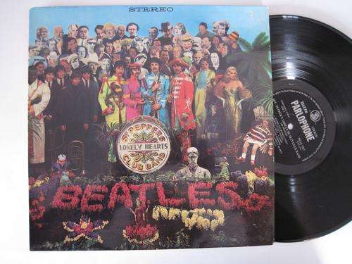 BEATLES - SGT. PEPPERS LONELY HEARTS CLUB BAND - RSA VG+ /VG
