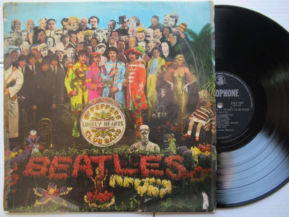THE BEATLES - LONELY HEARTS CLUB BAND - RSA - VG /VG-