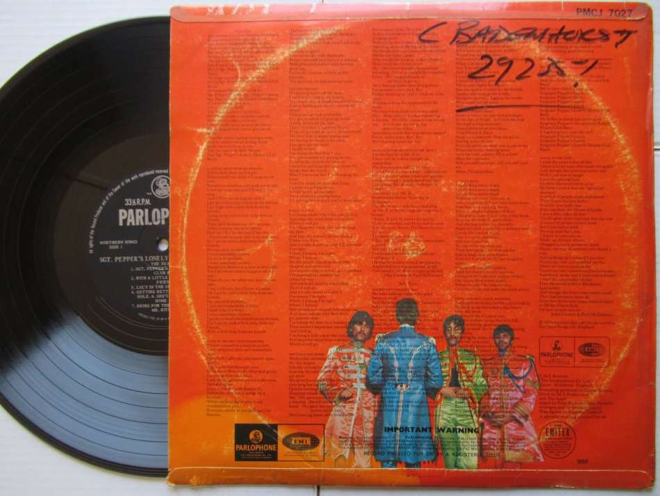 THE BEATLES - LONELY HEARTS CLUB BAND - RSA - VG /VG-