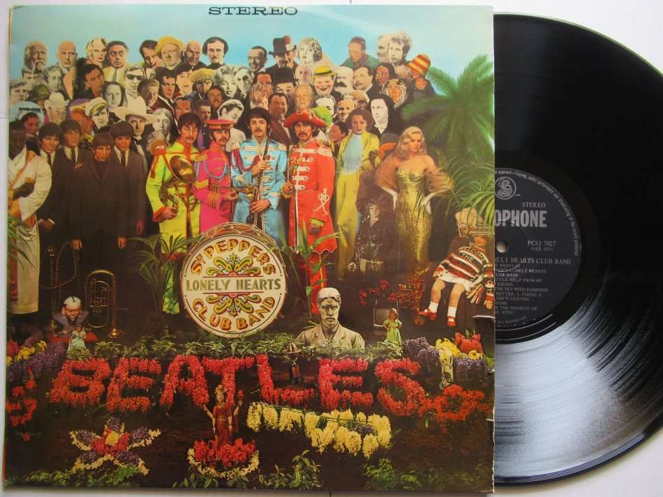 BEATLES - SGT. PEPPERS LONELY HEARTS CLUB BAND - RSA - VG+ /VG