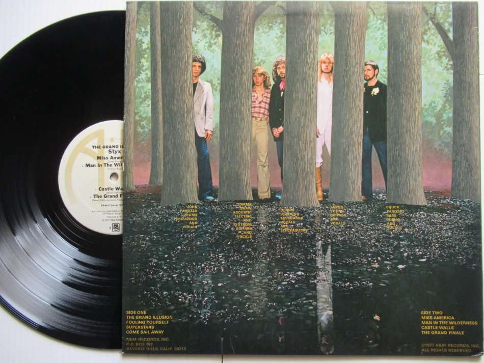 STYX - THE GRAND ILLUSION - USA VG+ /VG+ WITH INNER