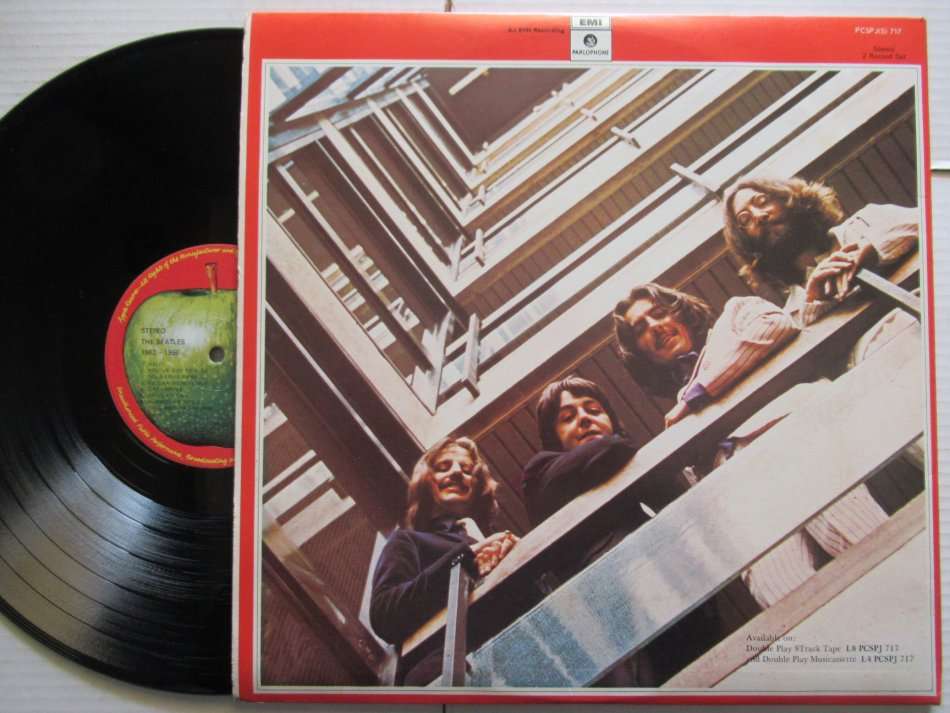 THE BEATLES - 1962-1966 - RSA VG+ /VG+ 2 LP GATEFOLD WITH INNERS