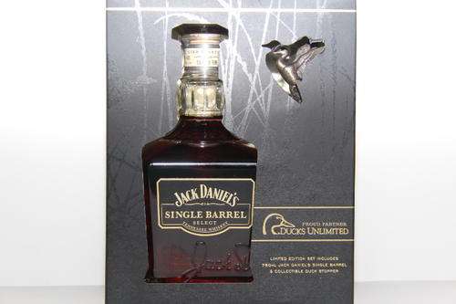 Jack Daniels Ducks Unlimited 2013 Single Barrel Whiskey 750ml and Duck Stopper.