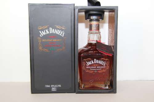 Jack Daniels Holiday Select 2013 Limited Edition 750ml 49%(98 Proof)B421.