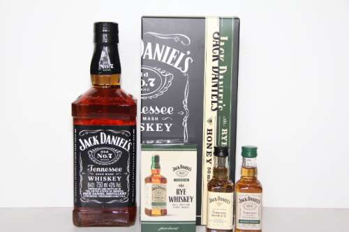 Jack Daniels Black Label Whiskey 750ml Discovery Collection.