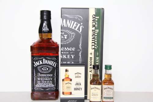 Jack Daniels Black Label Whiskey 750ml Discovery Collection.
