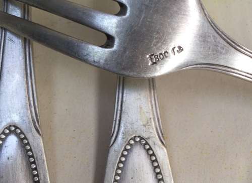 9 silver forks as one lot 499 grams of German silver (800)