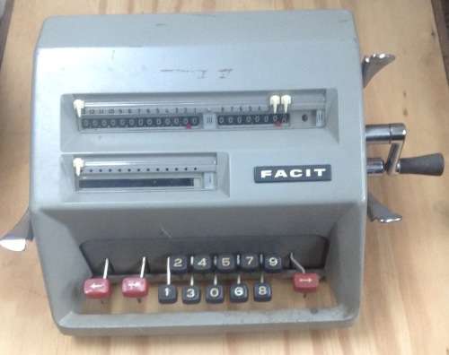 FACIT......as is......seemingly keys stuck