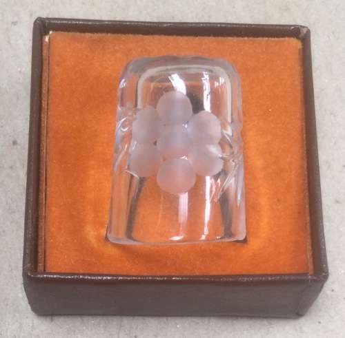 Royal Doulton crystal thimble