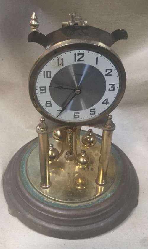 Anniversary clock fo spares ....had a great fall .....no dome etc