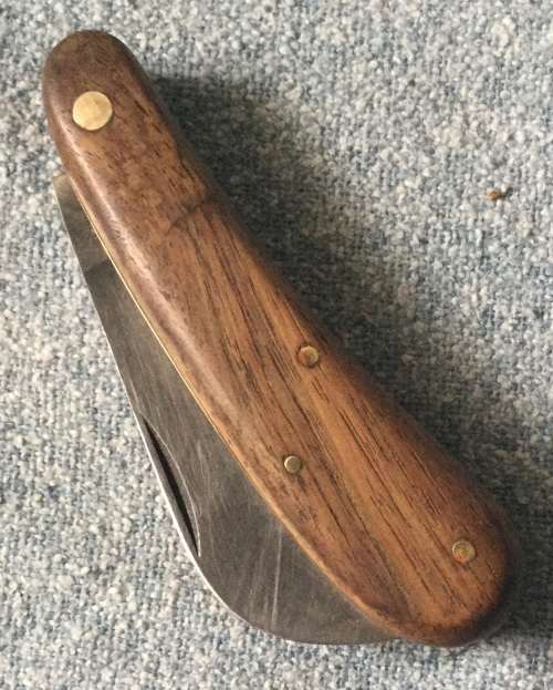 Vintage pruning knife, made by Schmidt & Sons Solingen....blade length 72 mm