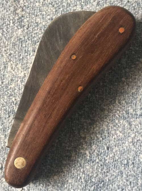 Vintage pruning knife, made by Schmidt & Sons Solingen....blade length 72 mm