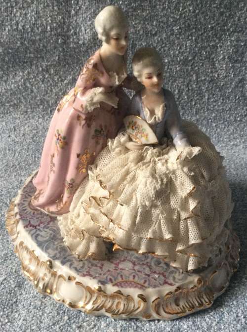 Dresden style made in Italy ornament. There are losses.