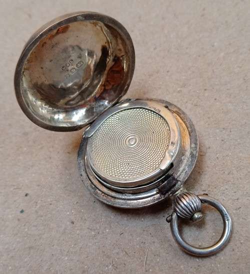 Sterling silver coin/sovereign case as per photos