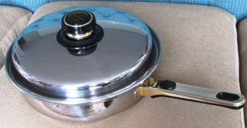 Loumo Waterless Cookware 18/10 s/s. 24 Carat Gold Plated Frying Pan with Lid. Heavy Bottom