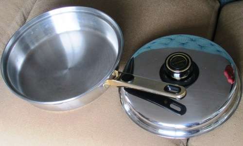 Loumo Waterless Cookware 18/10 s/s. 24 Carat Gold Plated Frying Pan with Lid. Heavy Bottom