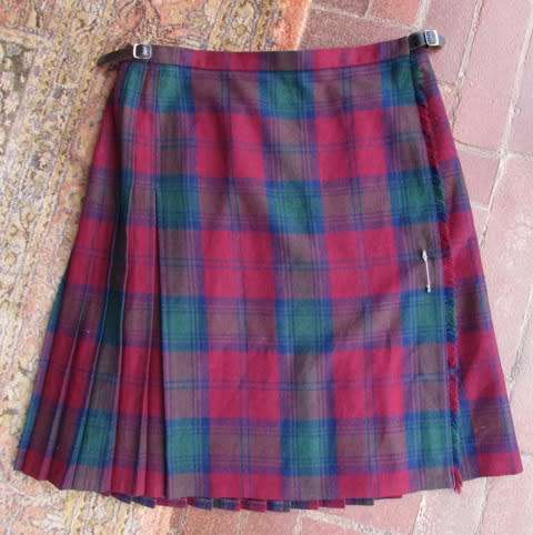 Tartan Kilt Vintage, designed in Scotland by Loch Lomond Mill Ltd Expert Scottish Craftsmen.