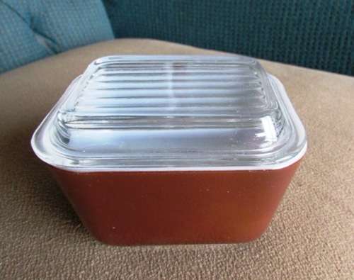 PYREX CORNING WARE MILK GLASS with lid