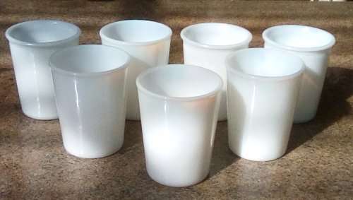 Milk Glass Retro tumblers / yoghurt cups x 7 app. D 7 x H 9 cms