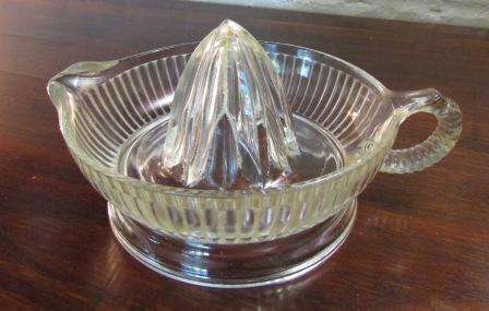 Retro Large Juice Squeezer. Approx. 20 L x 10 cm H