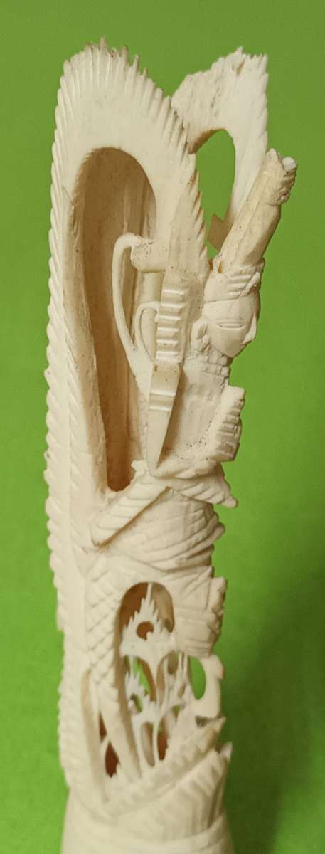 Hand Carved ART Sculpture -Stunning app. 18 cms high Vintage