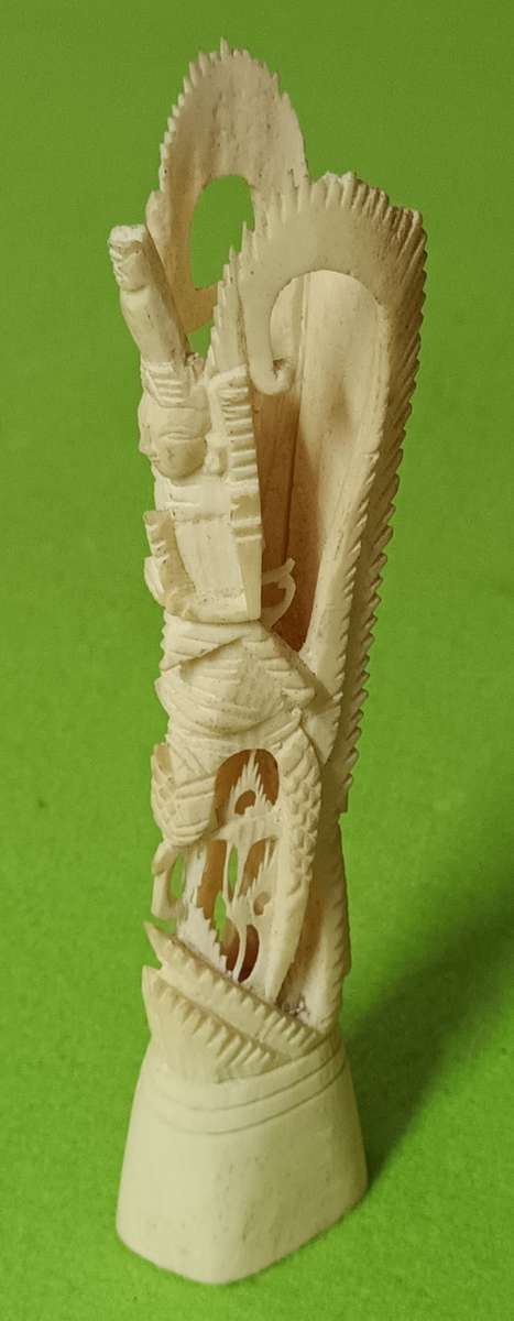Hand Carved ART Sculpture -Stunning app. 18 cms high Vintage
