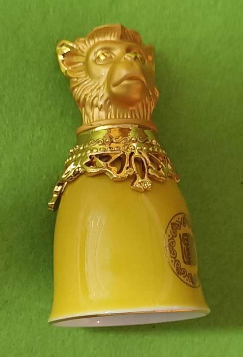 Cabilock 12 Zodiac Liquor cup set dispenser saki, wine, spirits Chinese