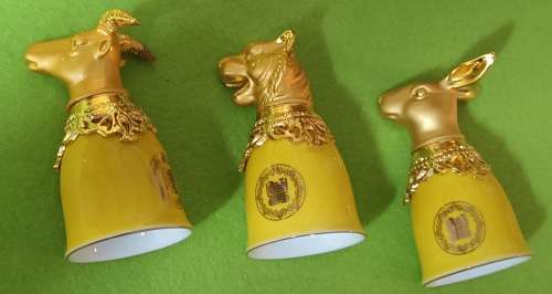 Cabilock 12 Zodiac Liquor cup set dispenser saki, wine, spirits Chinese