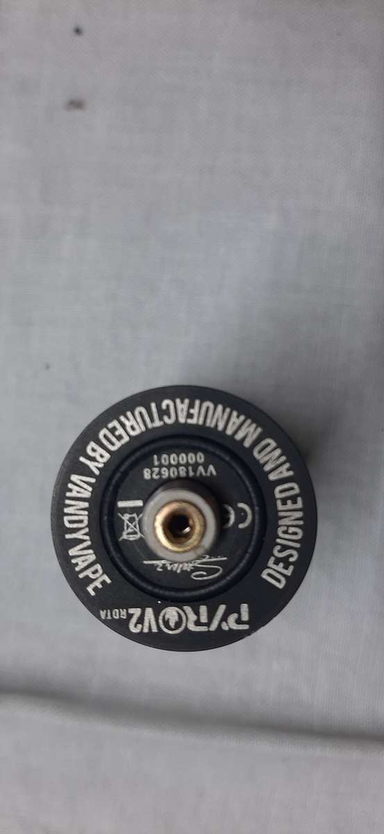 PYROW V2 - designed and manufactured by Vandy Vape