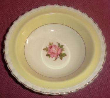 J&G Meakin - Sweet bowl