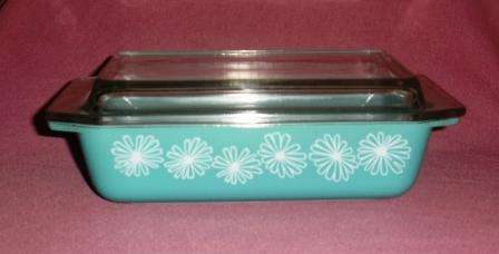 Pyrex dish with lid