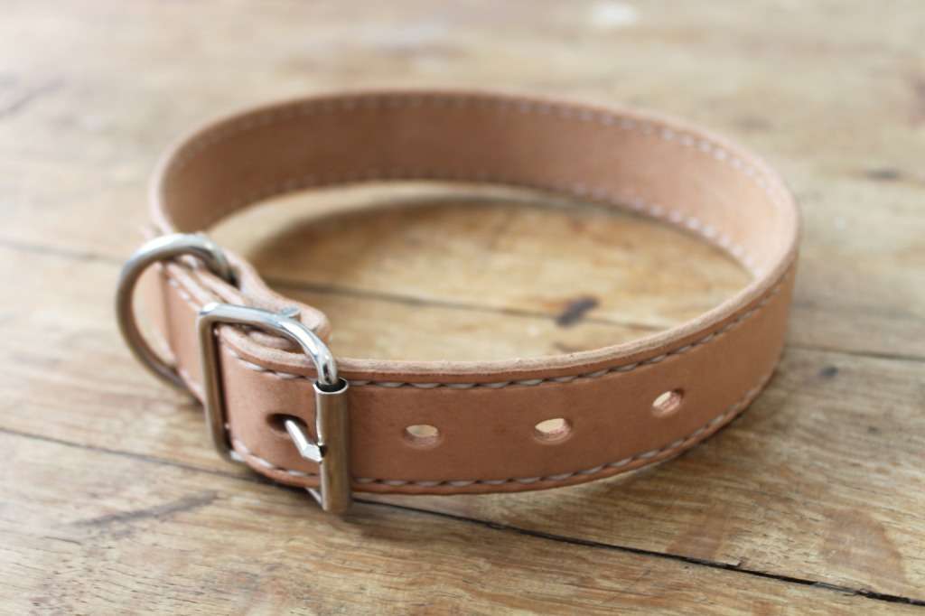 High Quality Leather Dog Collar Tan(Large)
