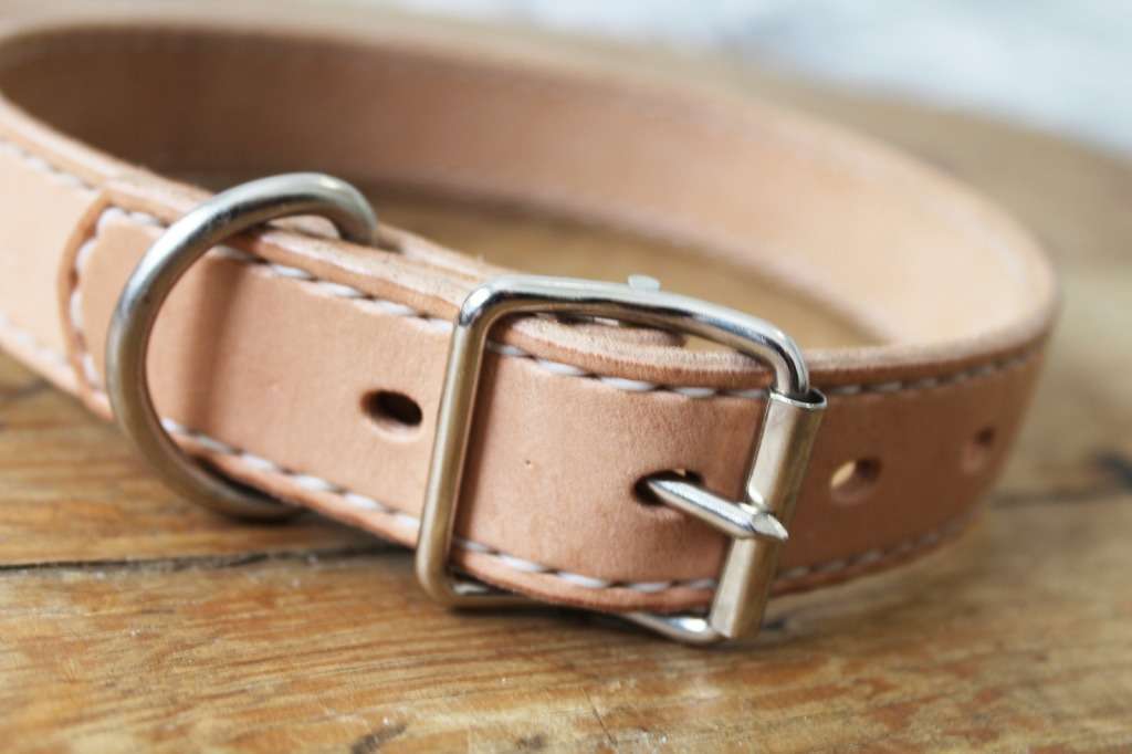 High Quality Leather Dog Collar Tan(Large)