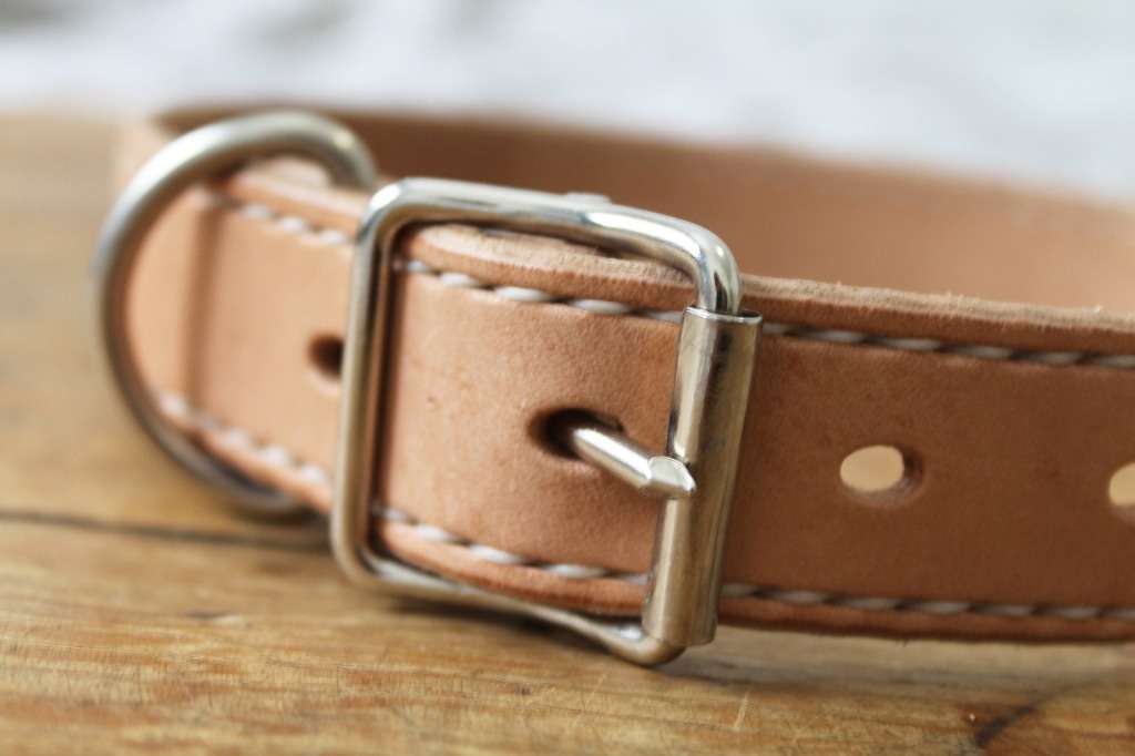 High Quality Leather Dog Collar Tan(Large)