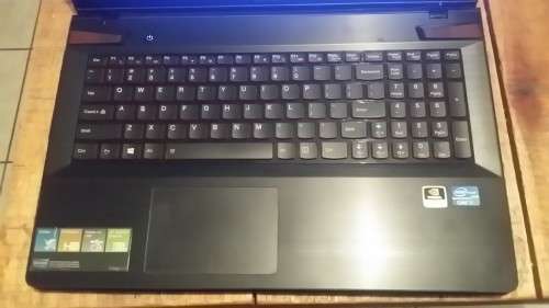 Lenovo Ideapad Y500, i7 2.4Ghz, 8Gb Ram, 1Tb Hdd, 2Gb Nvidia 650