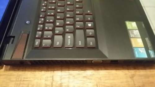 Lenovo Ideapad Y500, i7 2.4Ghz, 8Gb Ram, 1Tb Hdd, 2Gb Nvidia 650