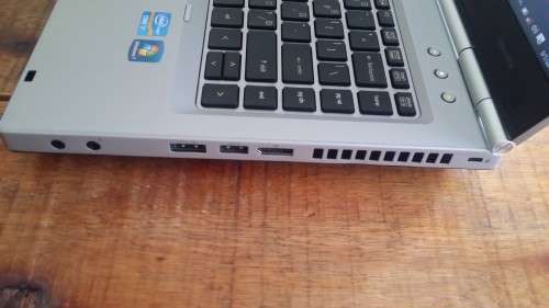 *mint condition* Hp elitebook 8460p, i7 2.8ghz, 6Gb Ram, 500Gb Hdd