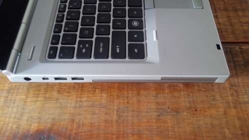 *mint condition* Hp elitebook 8460p, i7 2.8ghz, 6Gb Ram, 500Gb Hdd